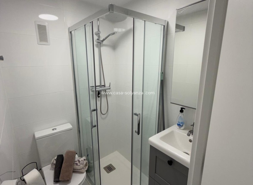 Resale - Apartment / flat - Torrevieja - Cabo cervera