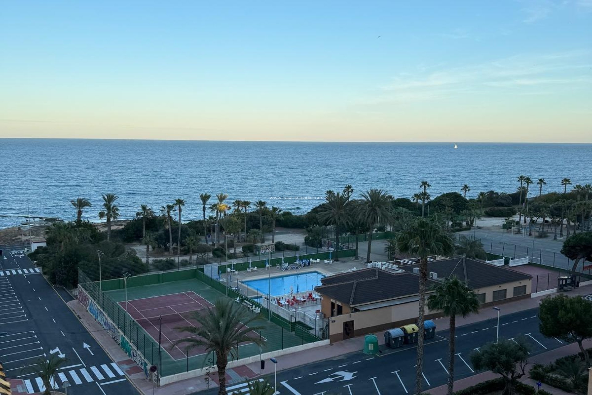 Resale - Apartment / flat - Torrevieja - Cabo cervera