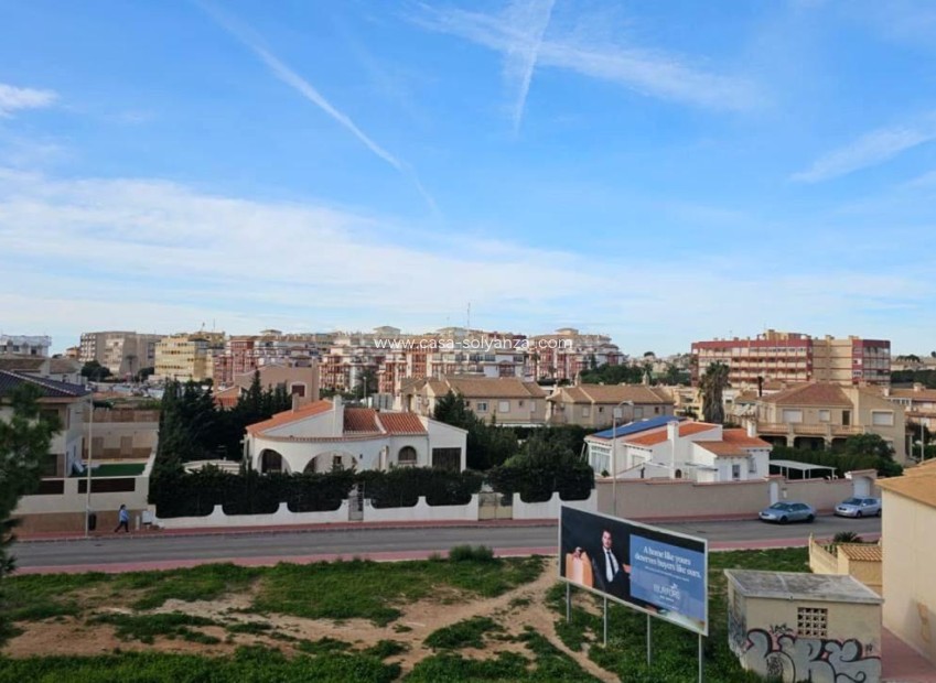 Resale - Apartment / flat - Torrevieja - Cabo cervera