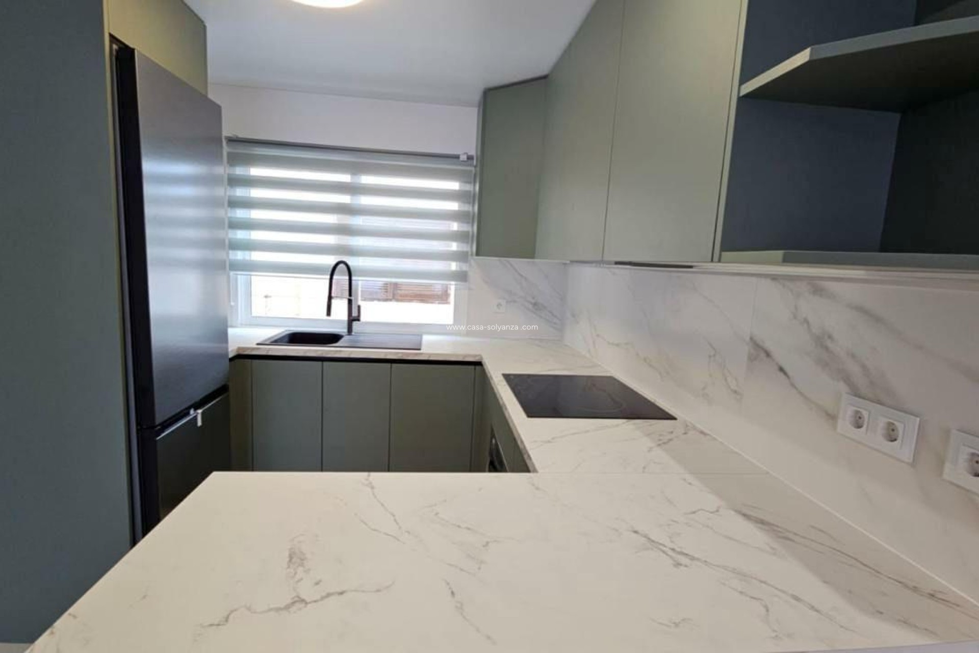 Resale - Apartment / flat - Torrevieja - Cabo cervera