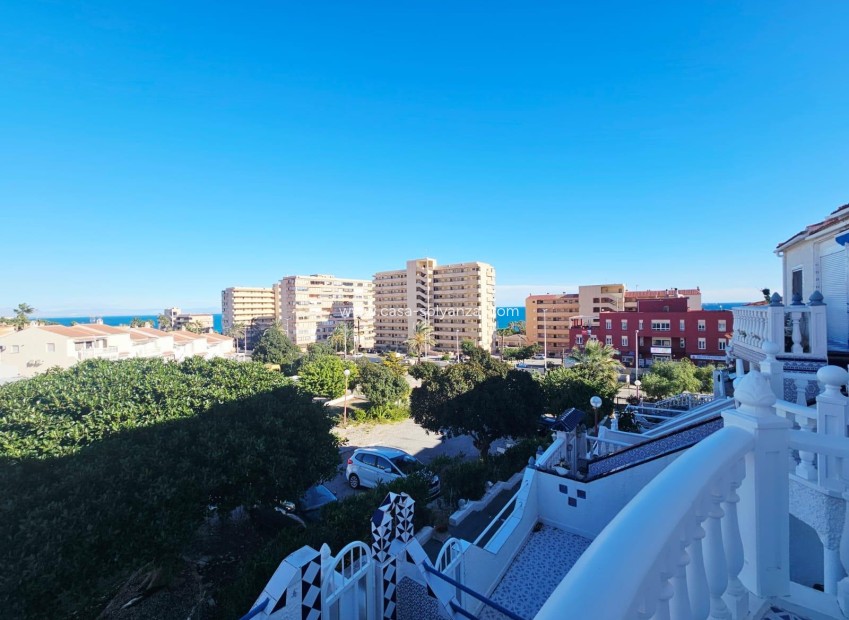 Resale - Apartment / flat - Torrevieja - Cabo cervera
