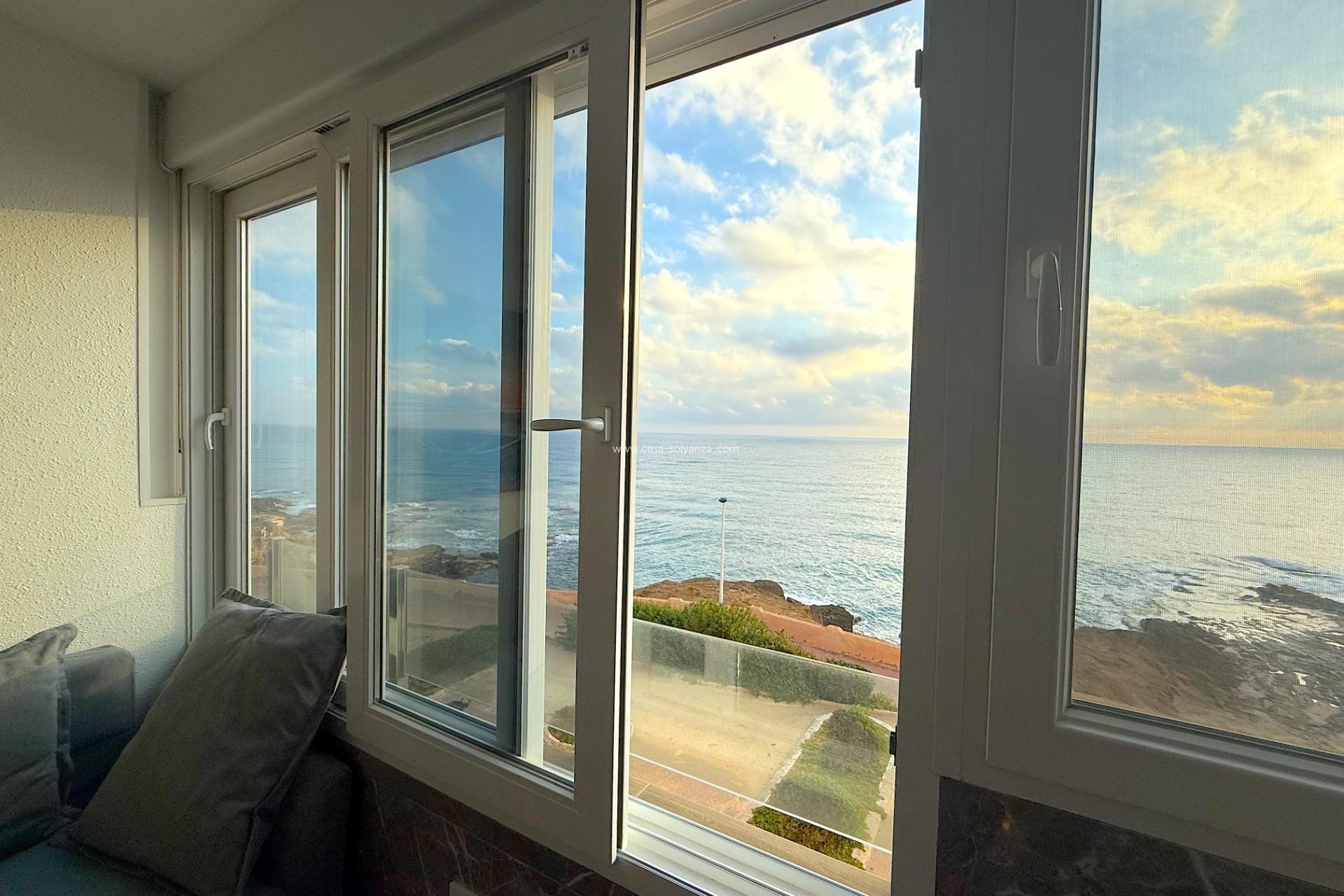 Resale - Apartment / flat - Torrevieja - Cabo cervera