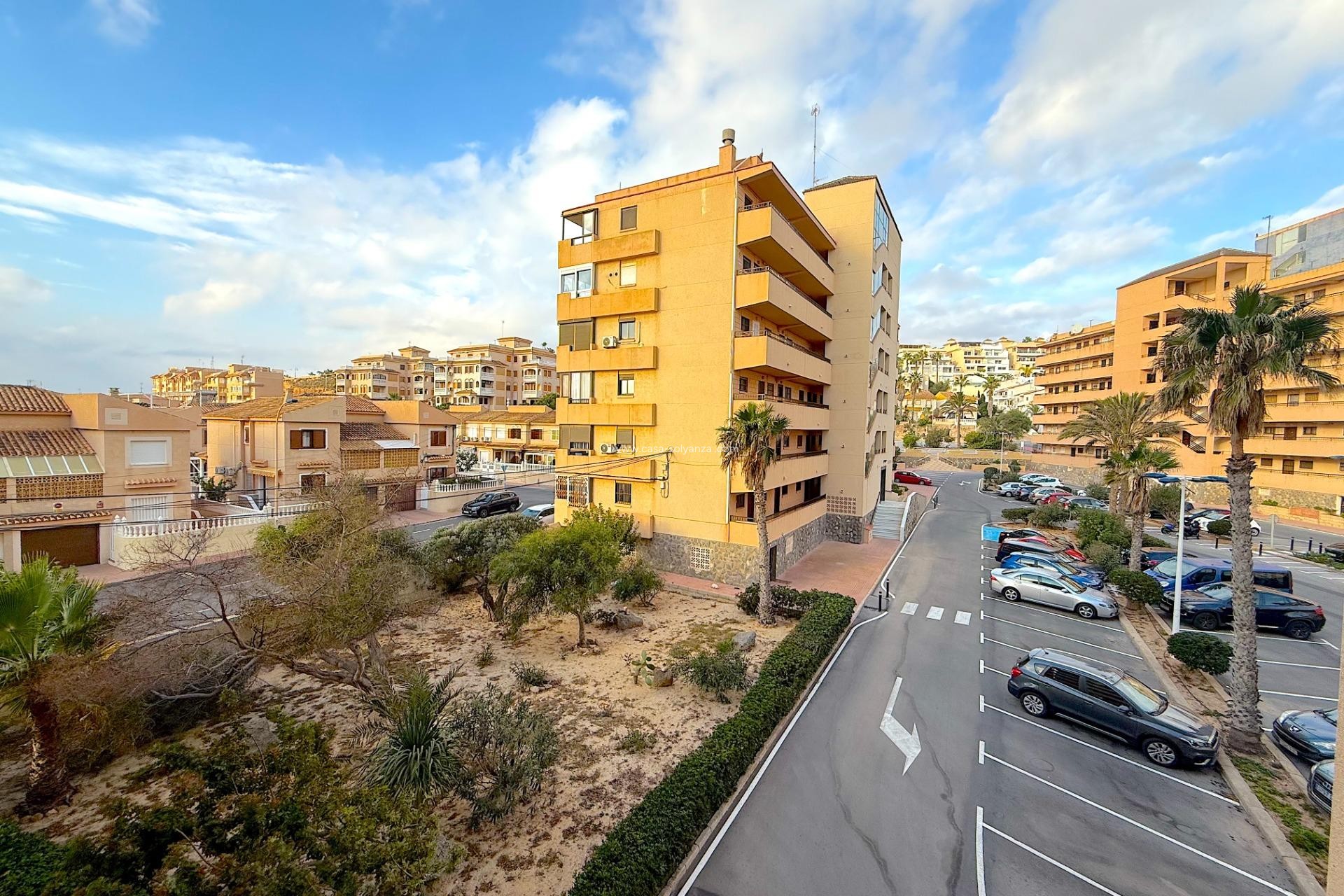 Resale - Apartment / flat - Torrevieja - Cabo cervera