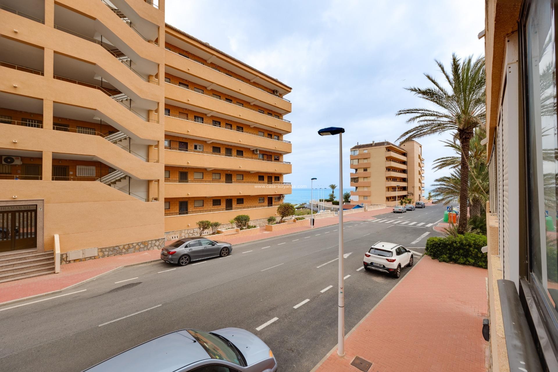 Resale - Apartment / flat - Torrevieja - Cabo cervera