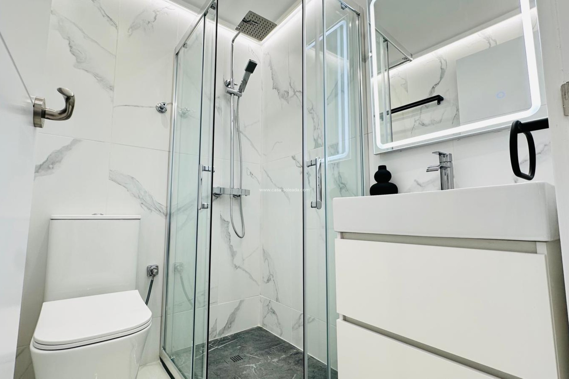 Resale - Apartment / flat - Torrevieja - Cabo cervera