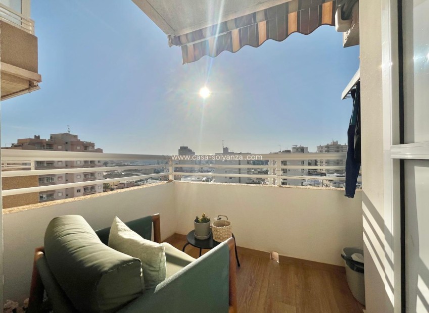 Resale - Apartment / flat - Torrevieja - Calas Blanca