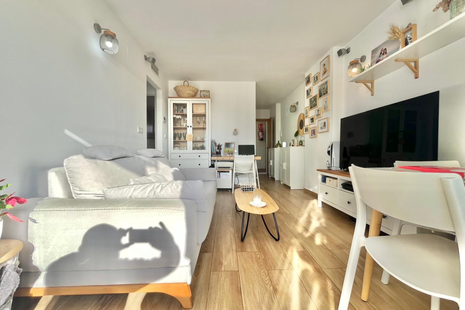 Resale - Apartment / flat - Torrevieja - Calas Blanca