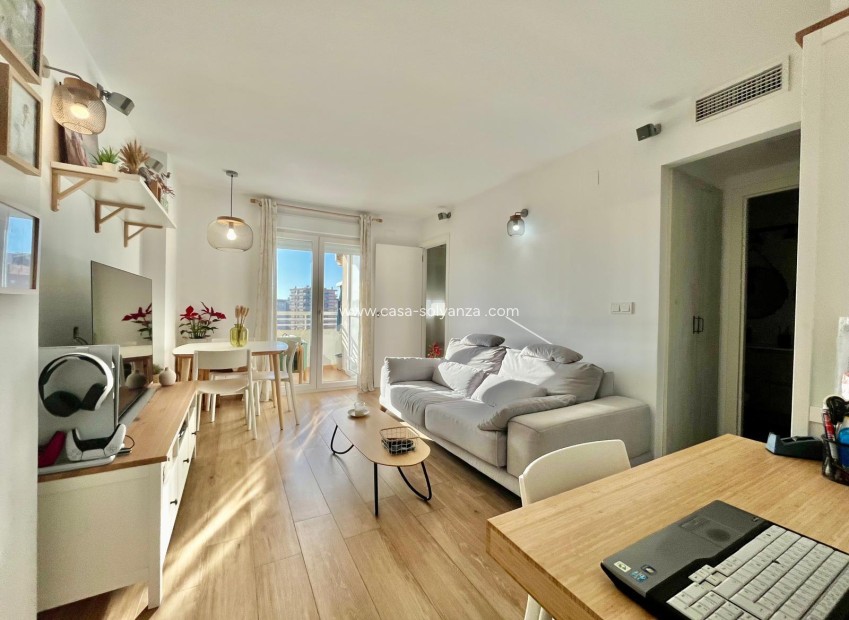 Resale - Apartment / flat - Torrevieja - Calas Blanca