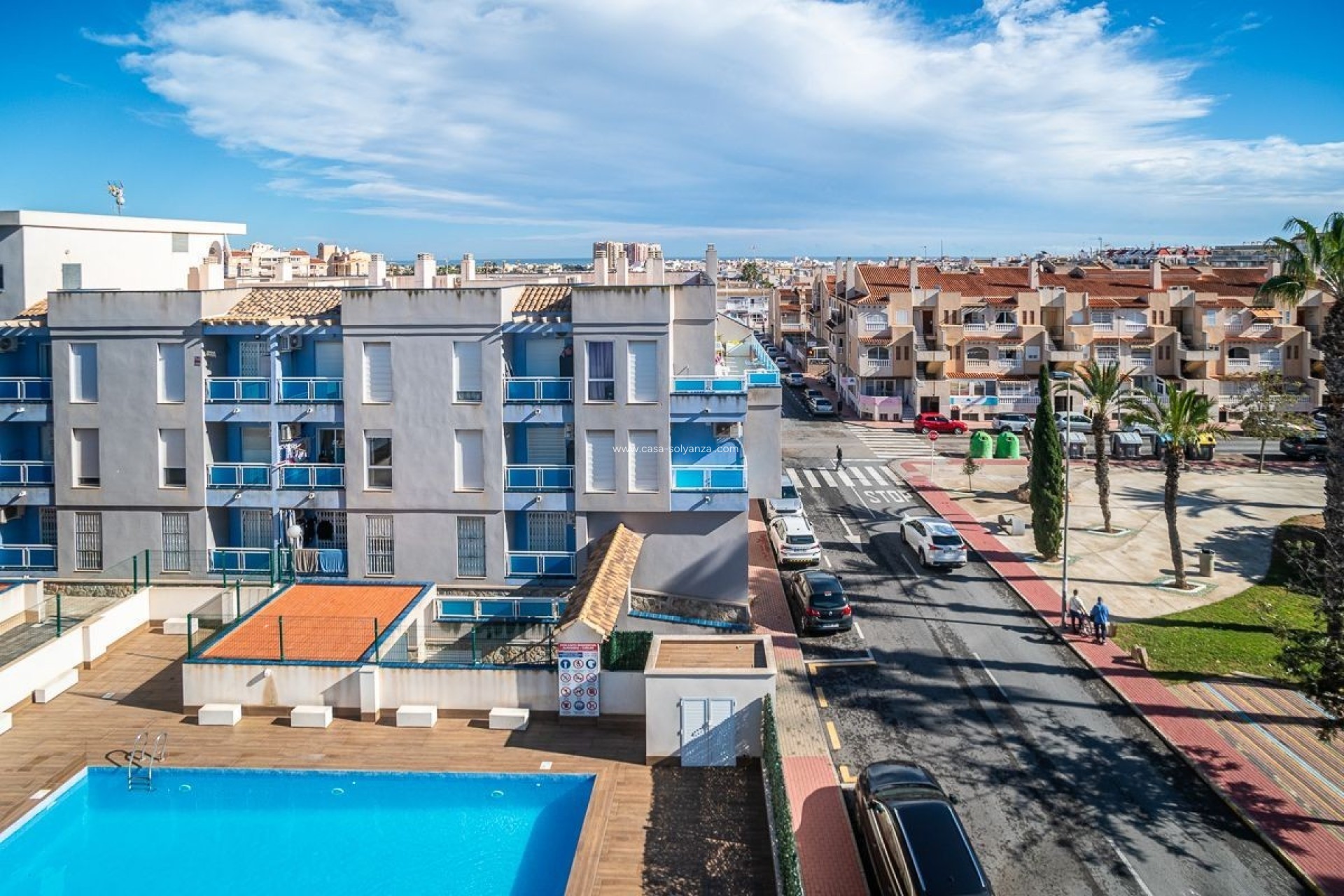 Resale - Apartment / flat - Torrevieja - Calas Blancas