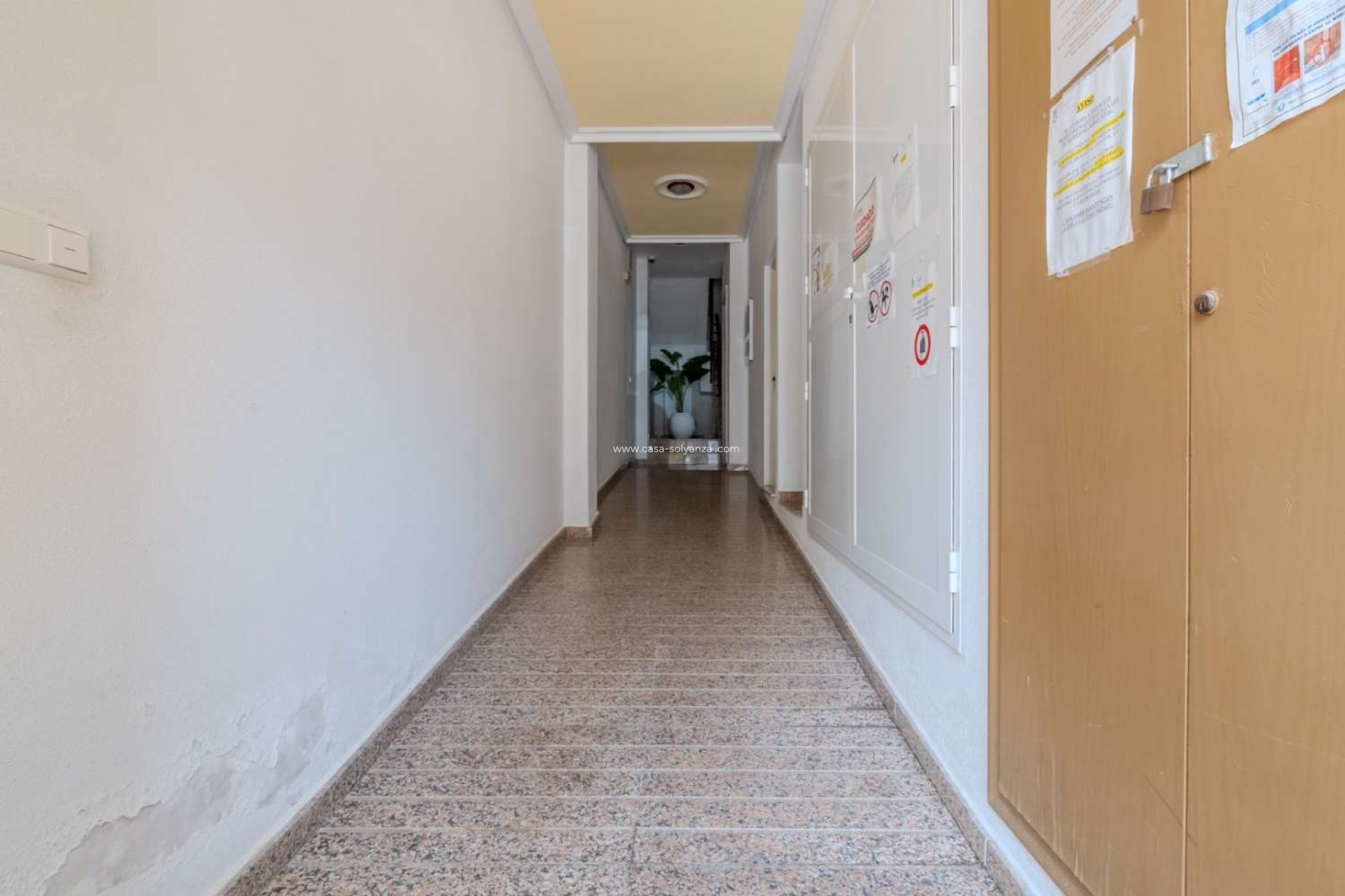 Resale - Apartment / flat - Torrevieja - Center