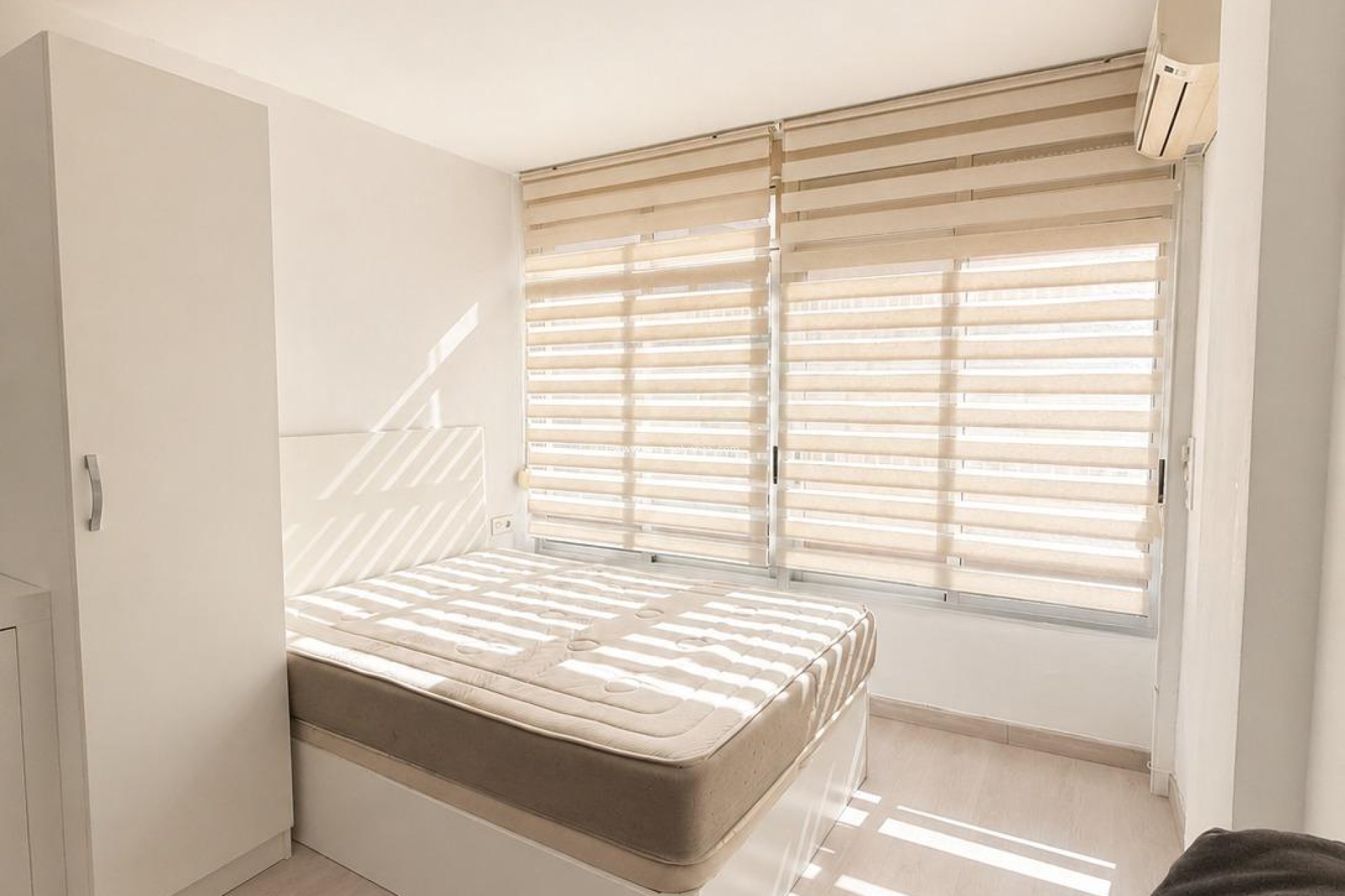 Resale - Apartment / flat - Torrevieja - Center