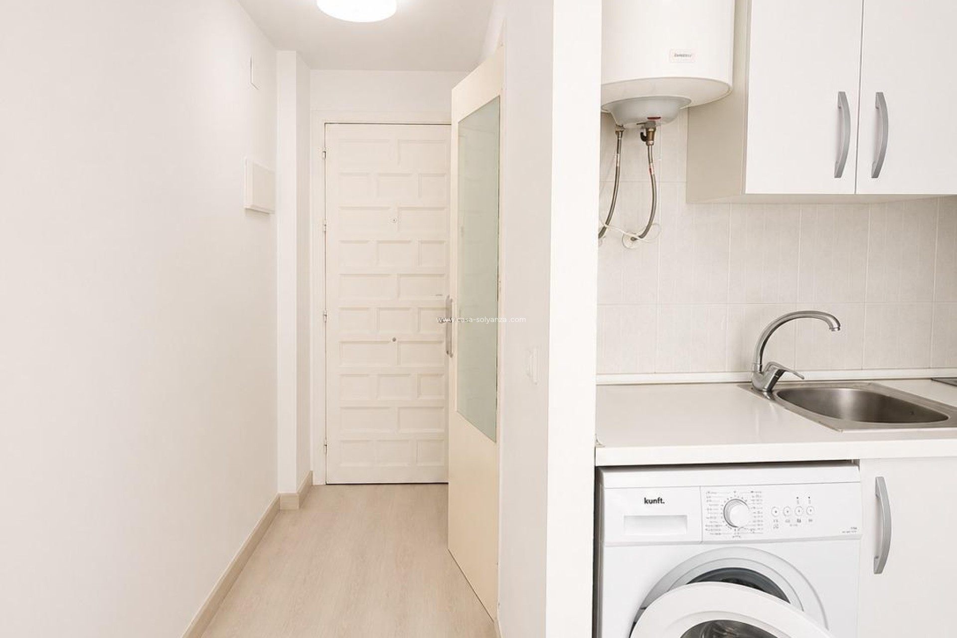 Resale - Apartment / flat - Torrevieja - Center