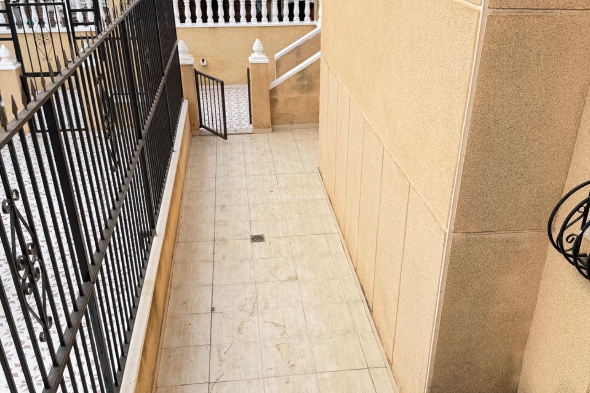 Resale - Apartment / flat - Torrevieja - Center
