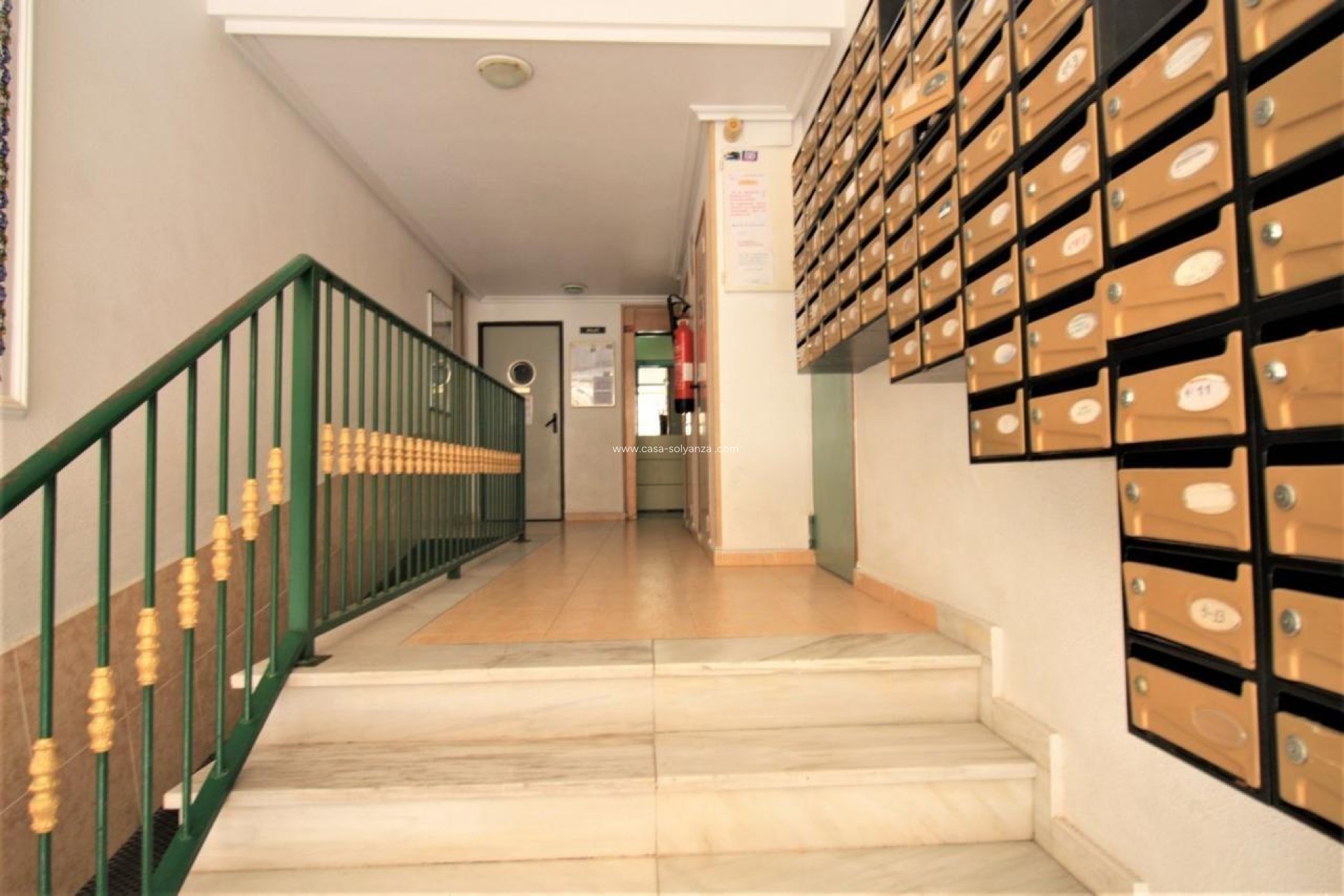 Resale - Apartment / flat - Torrevieja - Center