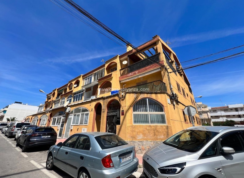 Resale - Apartment / flat - Torrevieja - Center