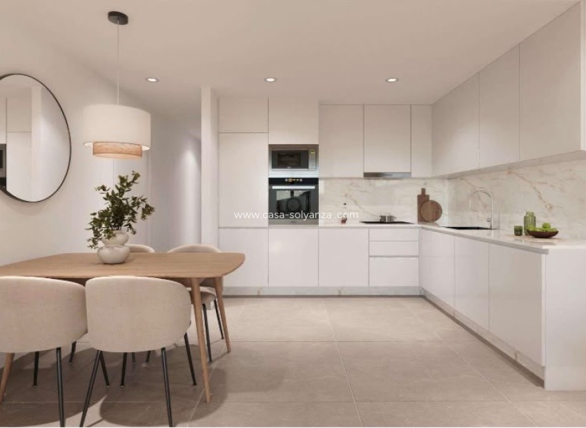 Resale - Apartment / flat - Torrevieja - Center
