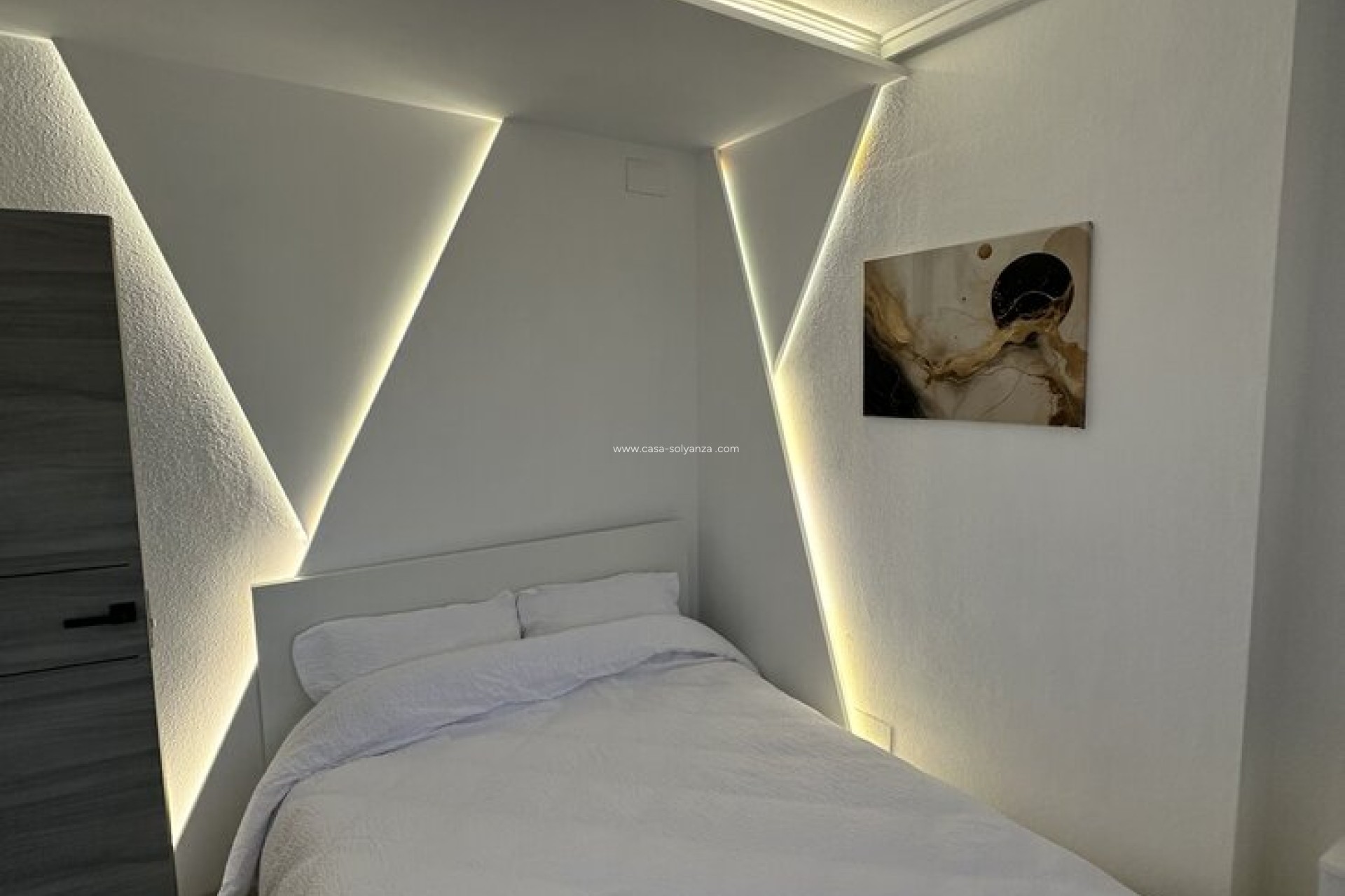 Resale - Apartment / flat - Torrevieja - Center