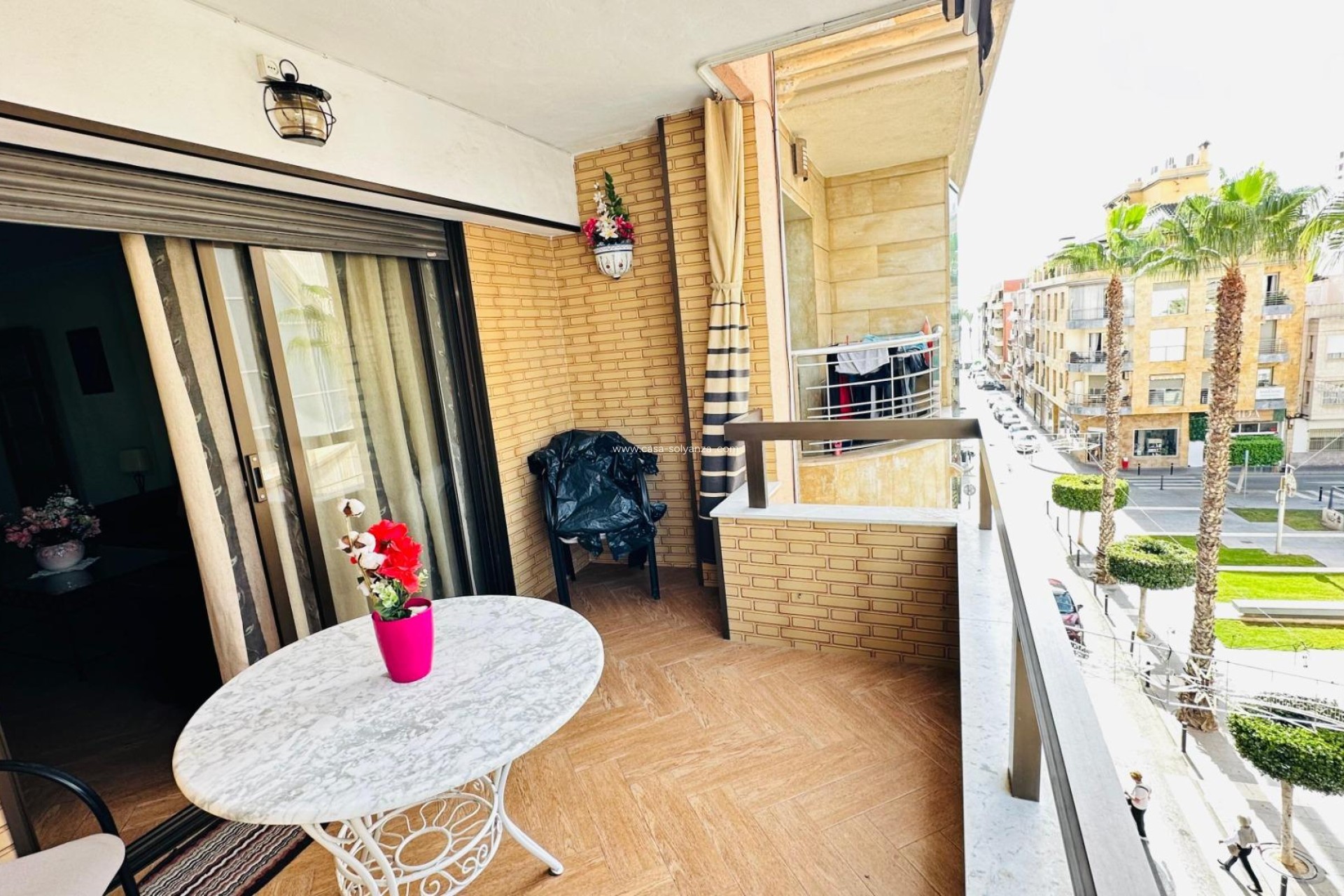 Resale - Apartment / flat - Torrevieja - Center