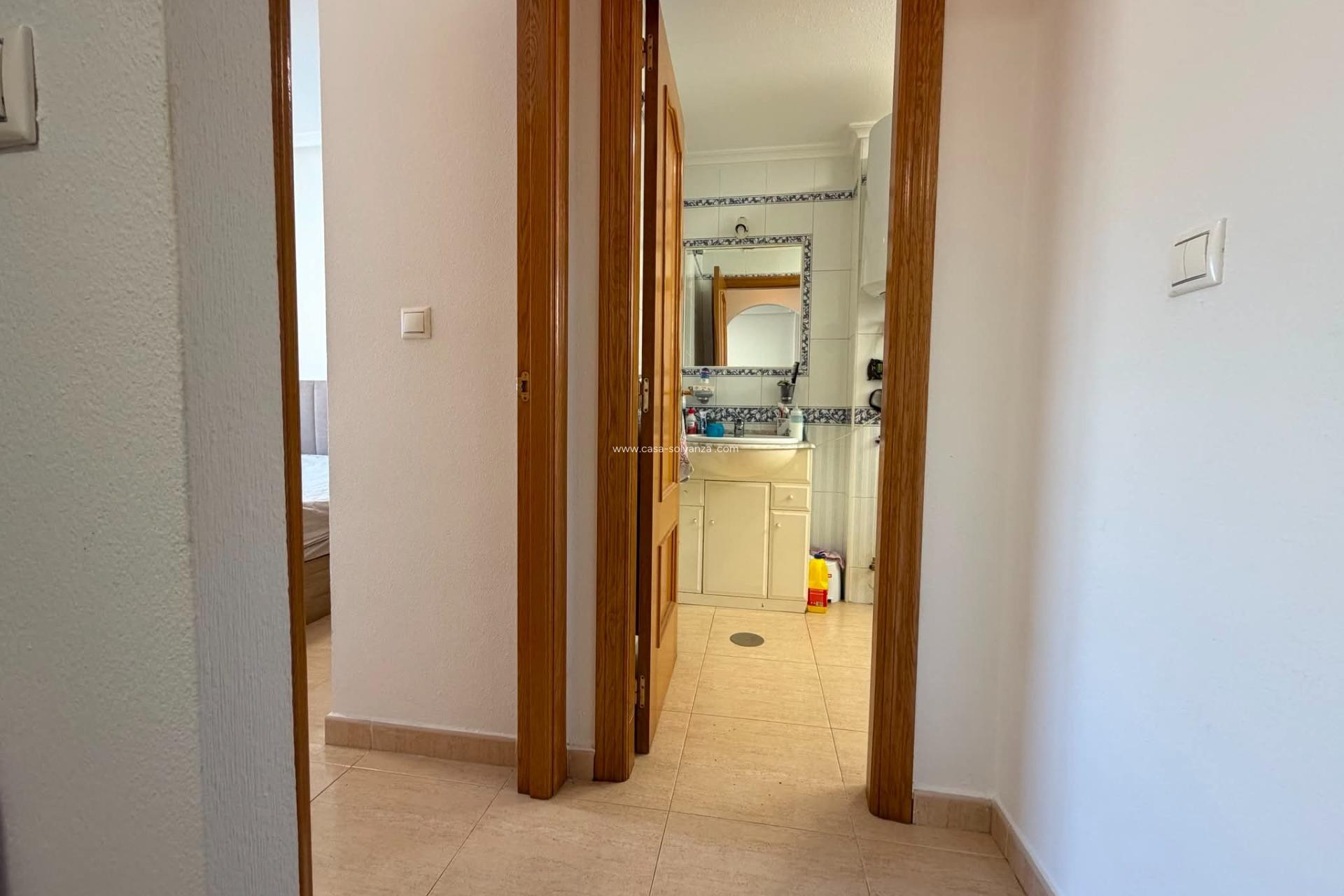 Resale - Apartment / flat - Torrevieja - Center