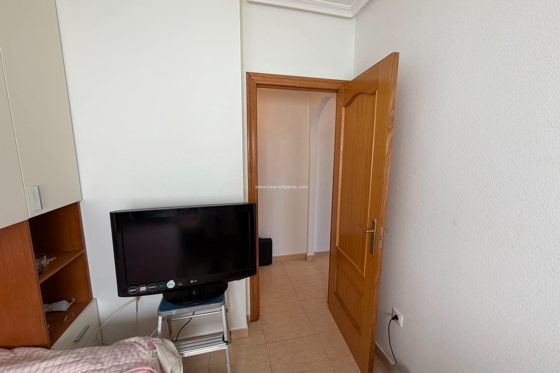 Resale - Apartment / flat - Torrevieja - Center