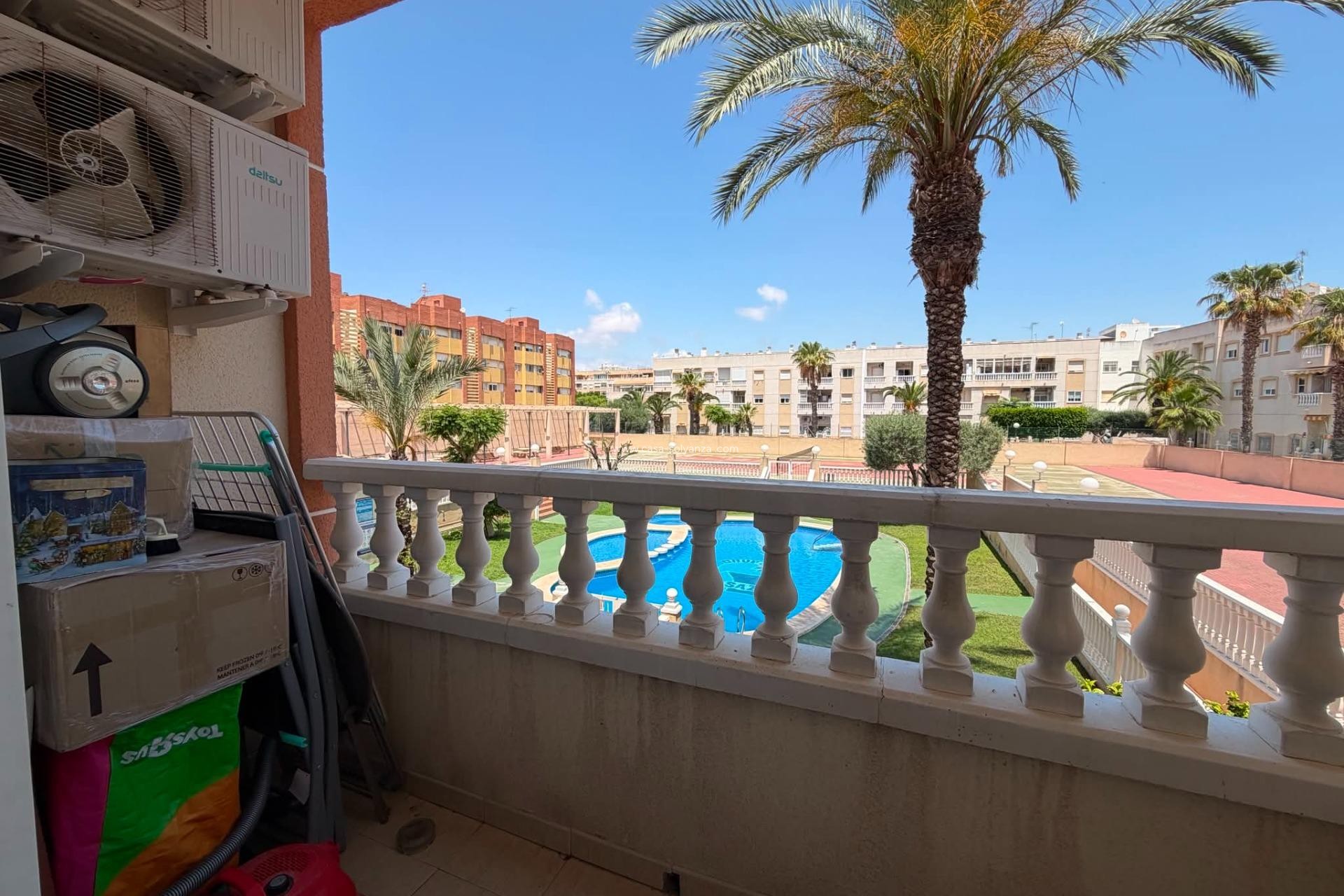Resale - Apartment / flat - Torrevieja - Center