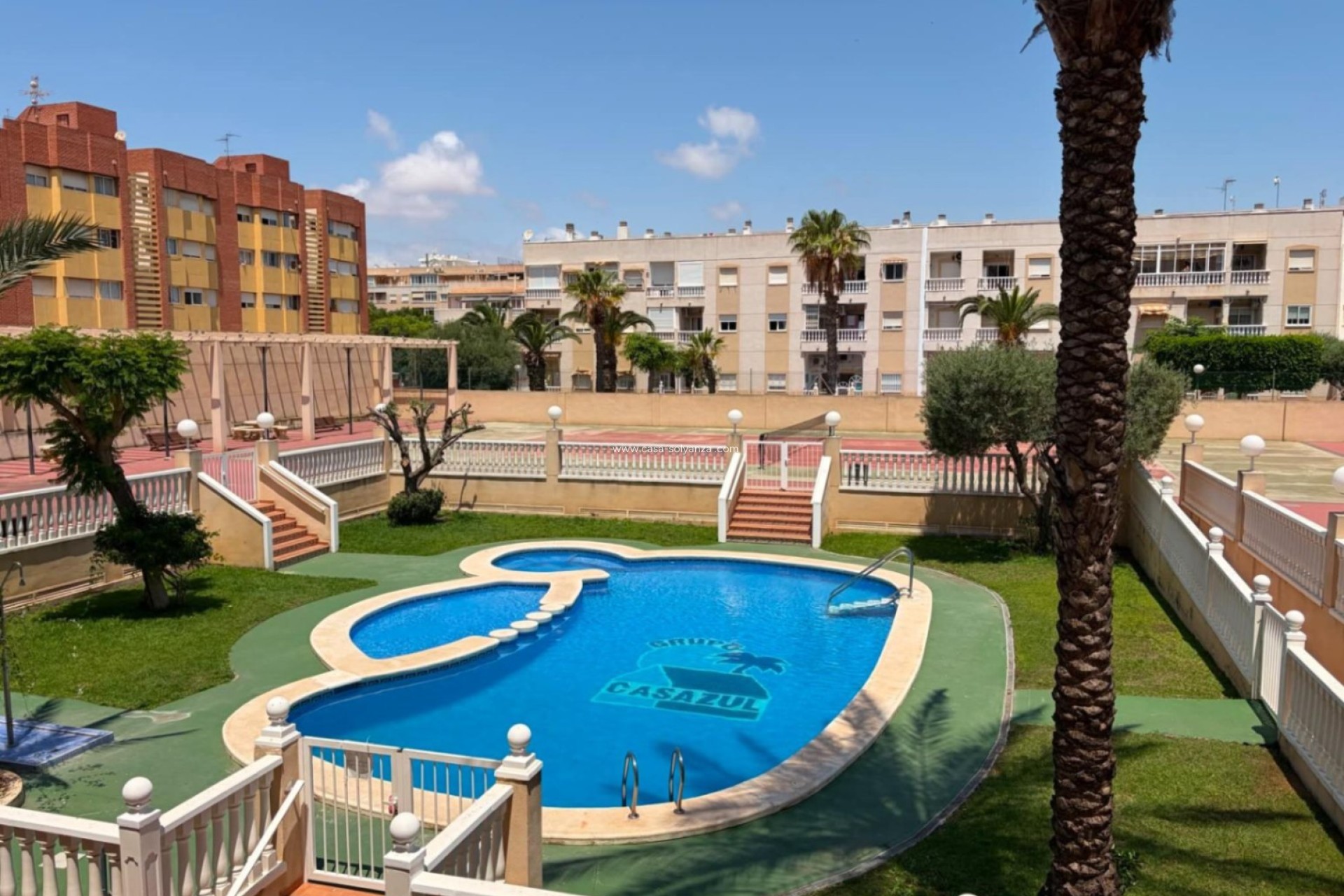 Resale - Apartment / flat - Torrevieja - Center