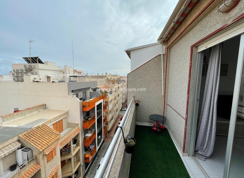 Resale - Apartment / flat - Torrevieja - Center