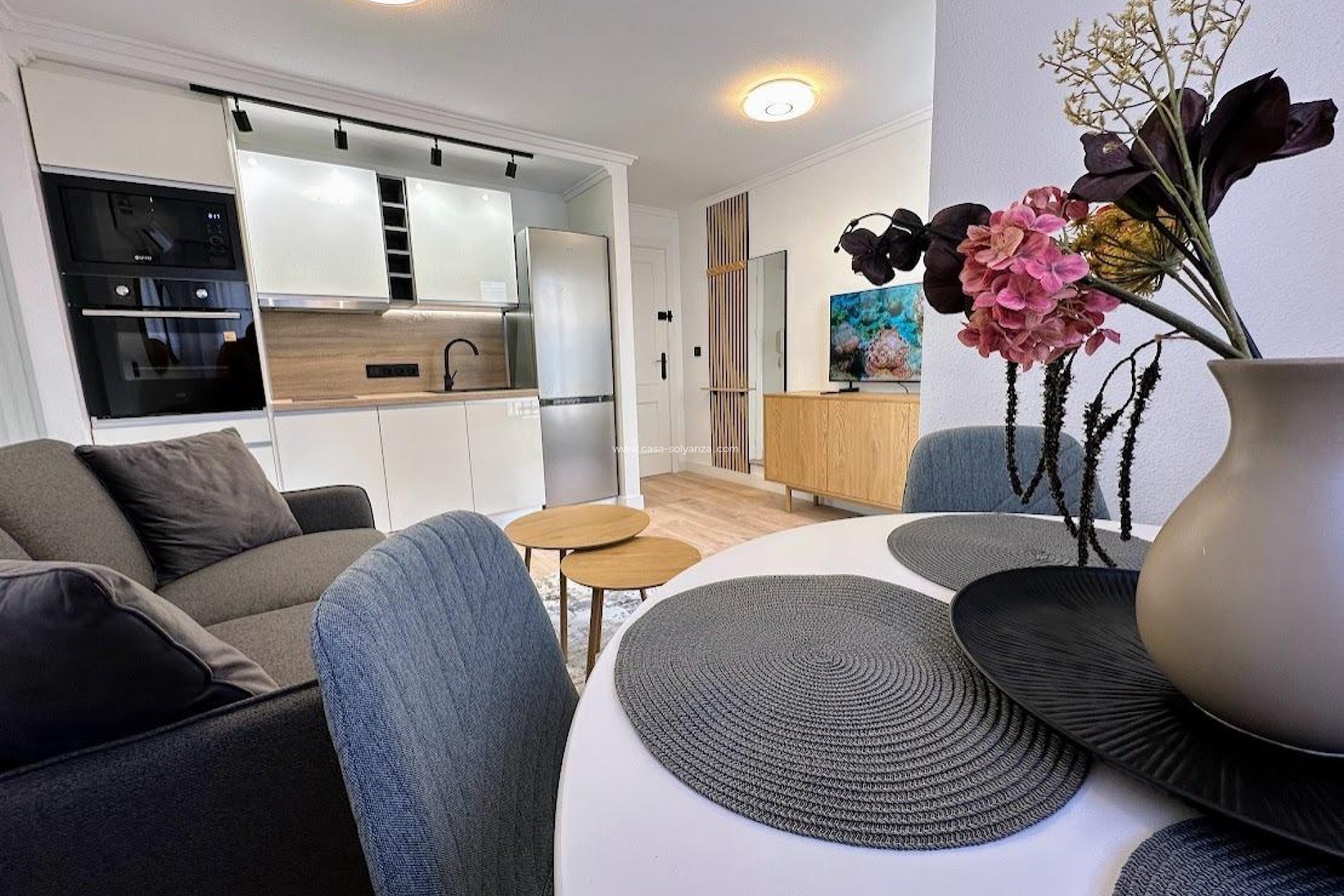 Resale - Apartment / flat - Torrevieja - Center
