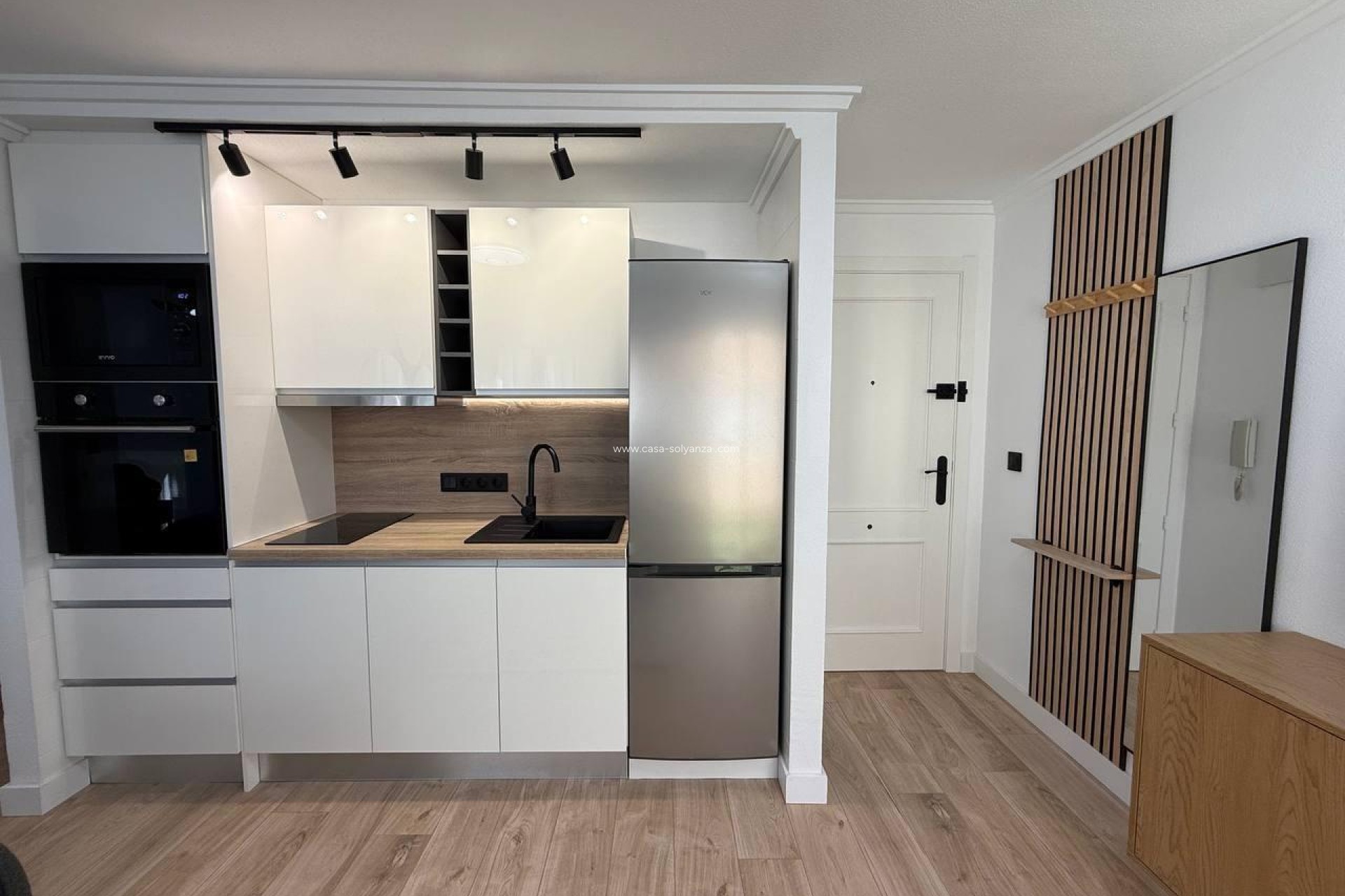 Resale - Apartment / flat - Torrevieja - Center