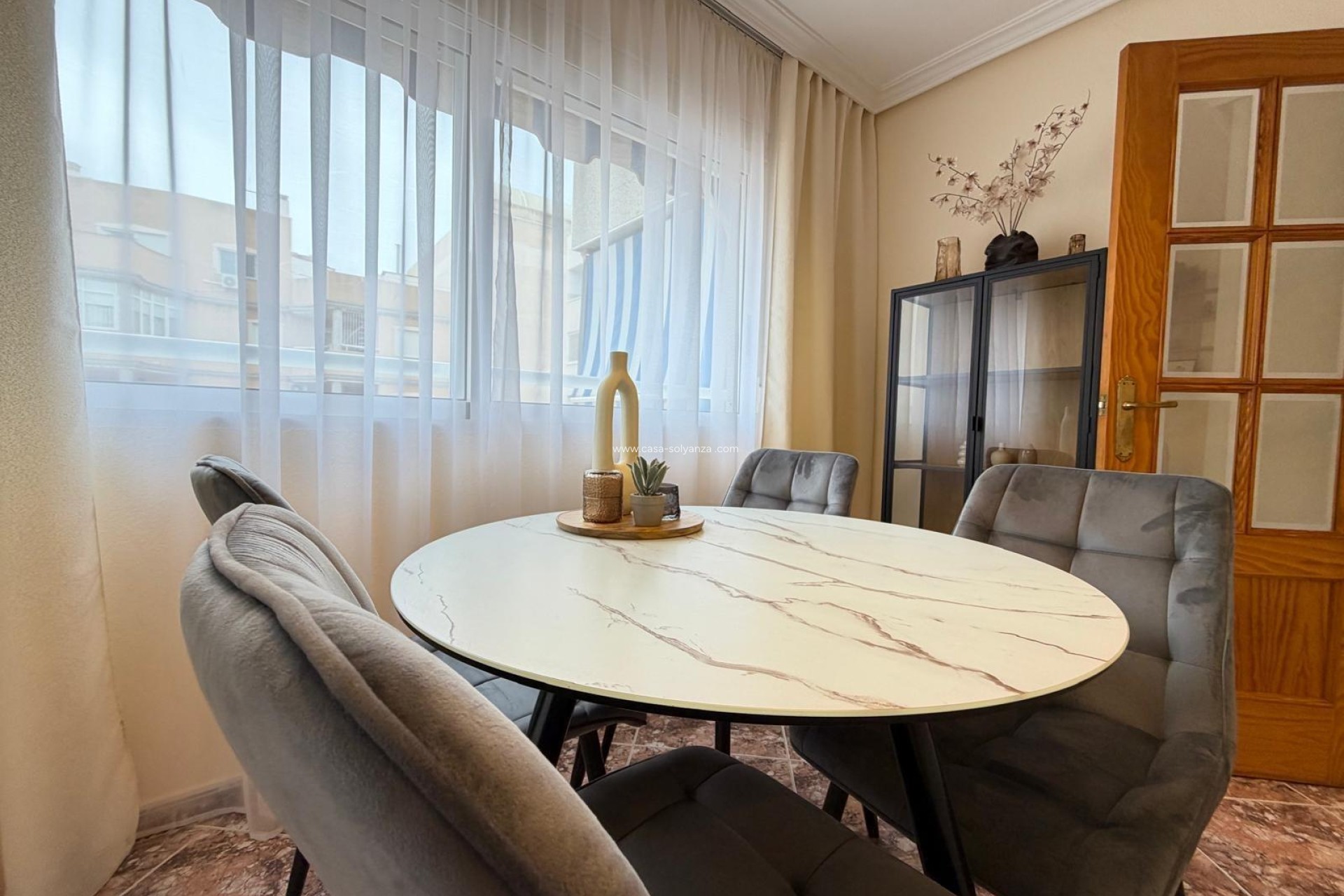 Resale - Apartment / flat - Torrevieja - Center
