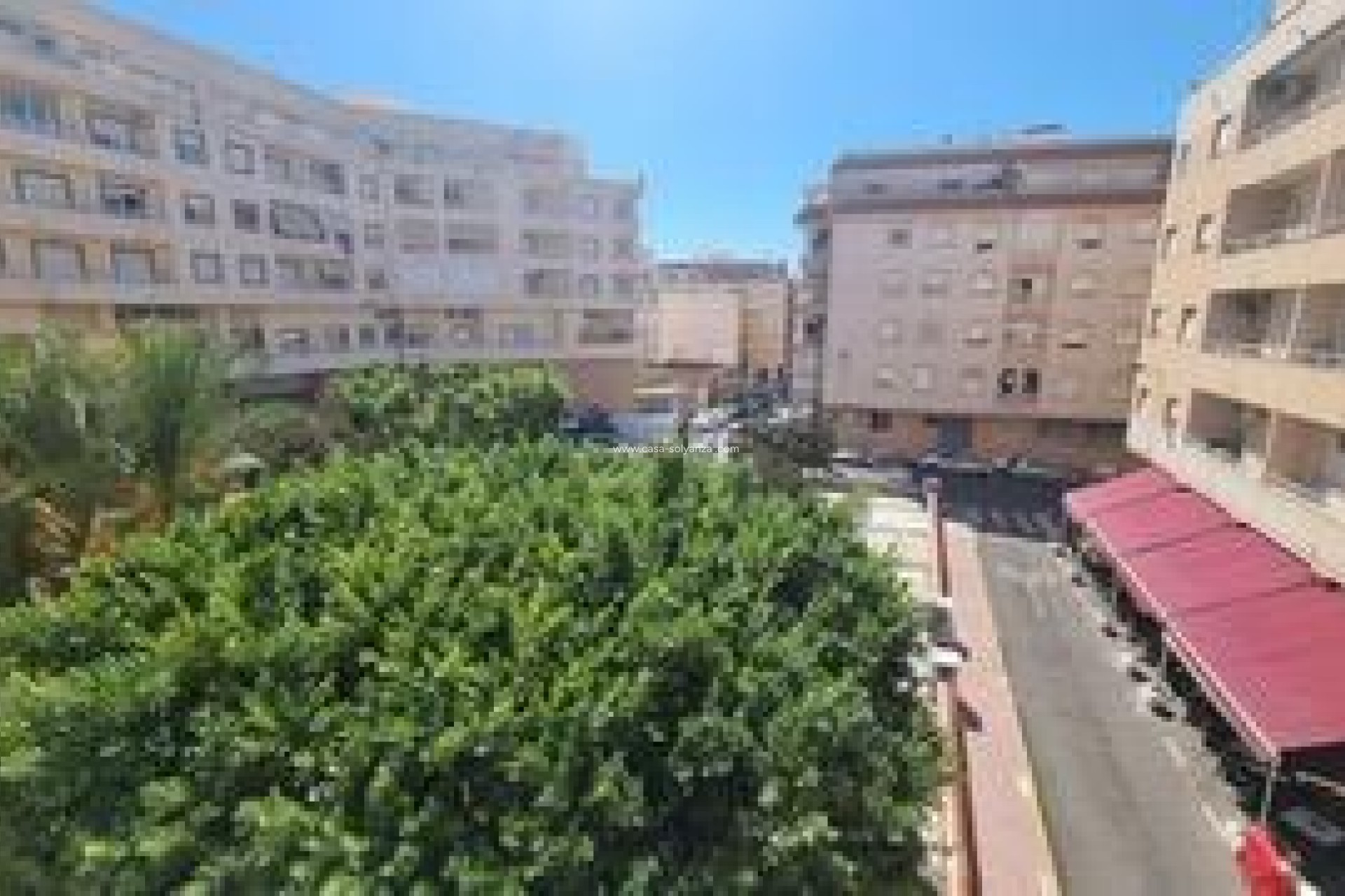 Resale - Apartment / flat - Torrevieja - Center