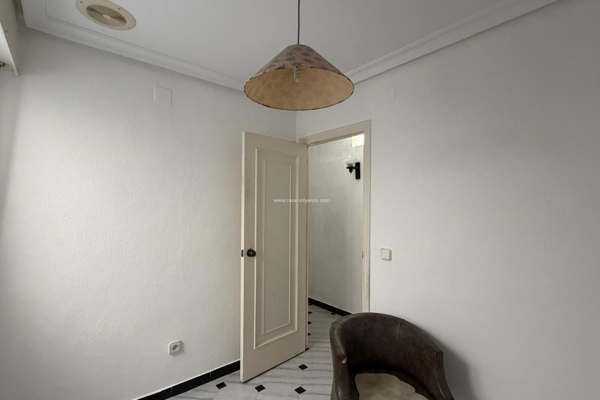 Resale - Apartment / flat - Torrevieja - Center