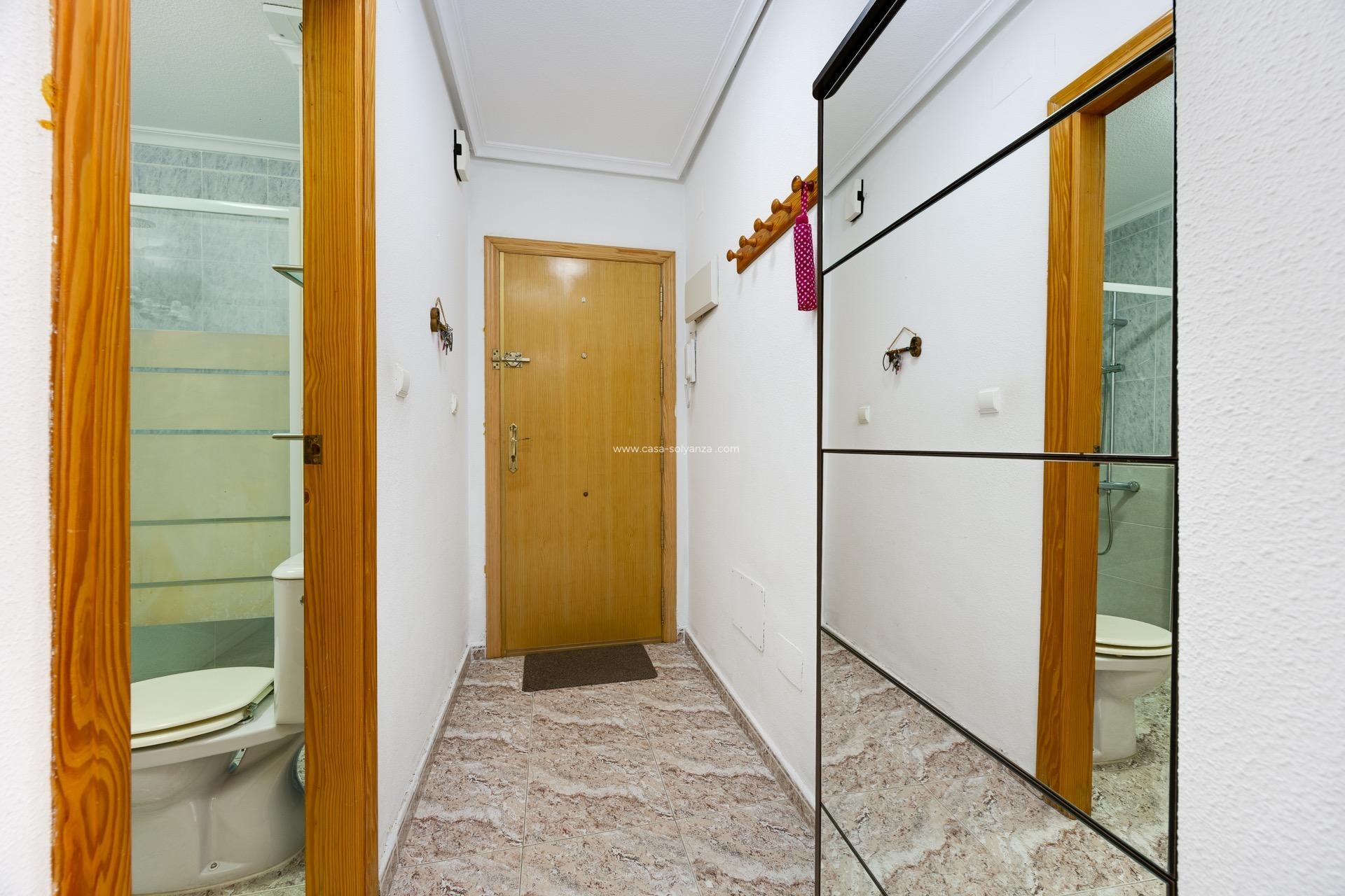 Resale - Apartment / flat - Torrevieja - Center