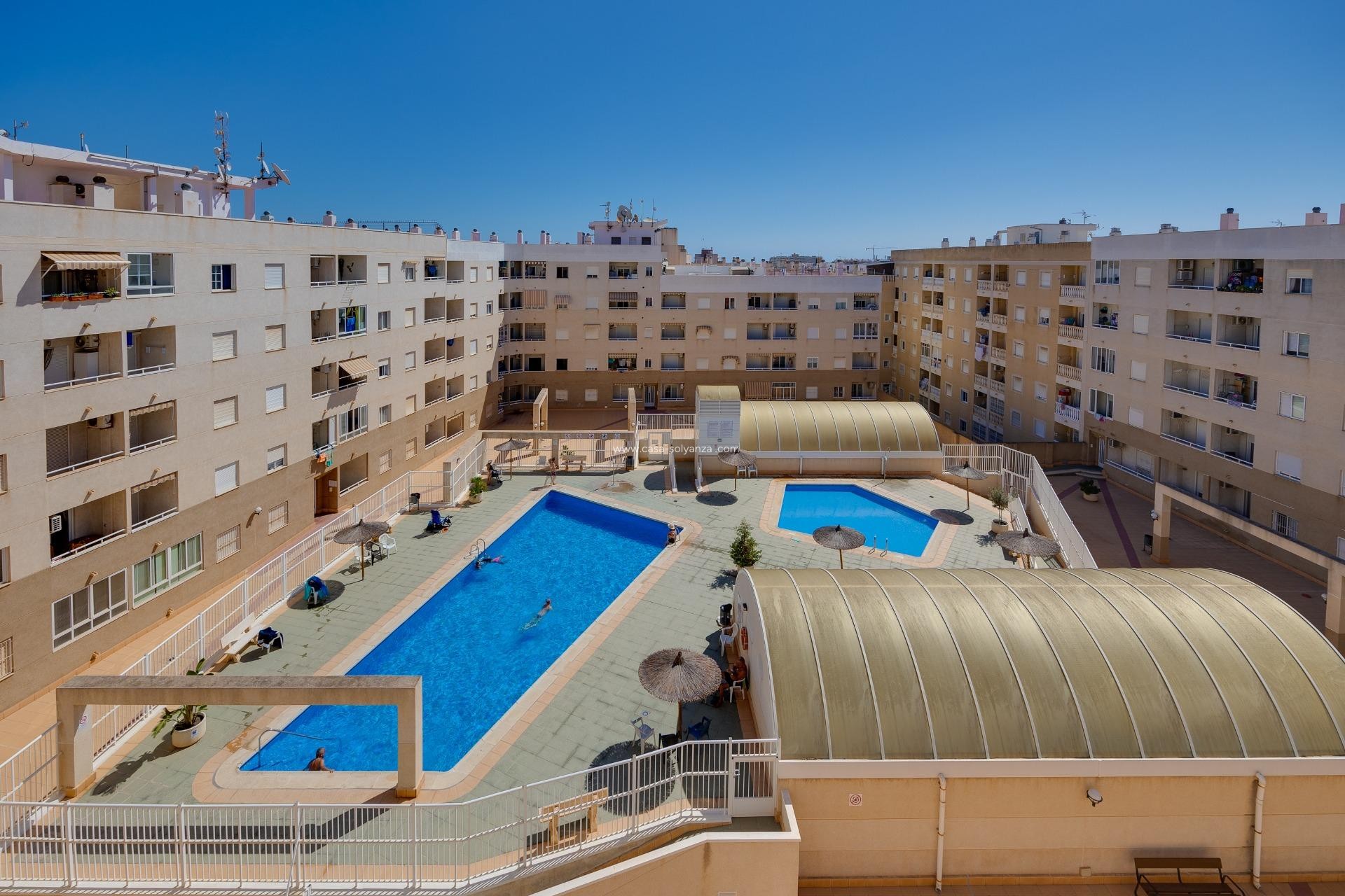 Resale - Apartment / flat - Torrevieja - Center