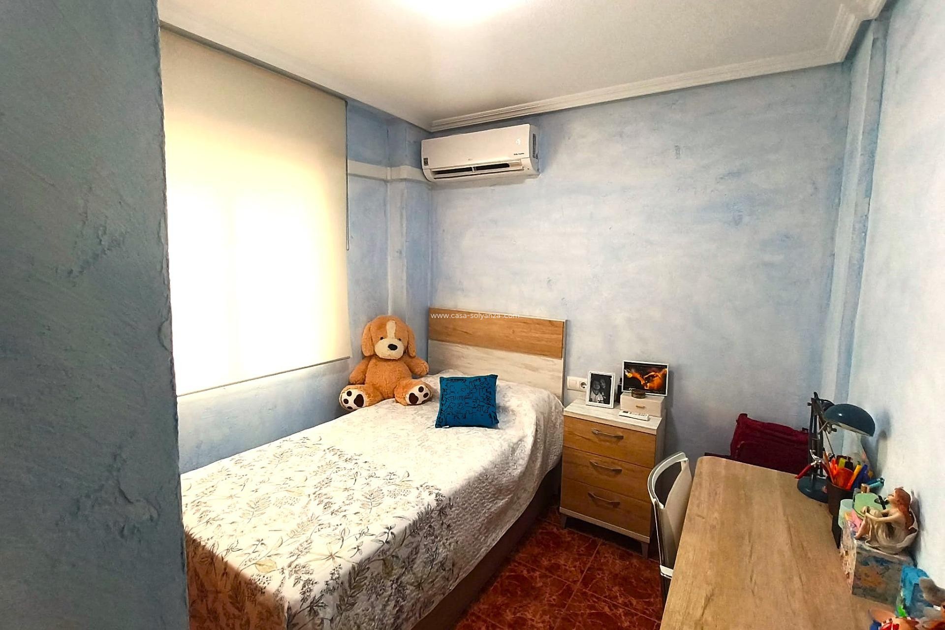Resale - Apartment / flat - Torrevieja - Center
