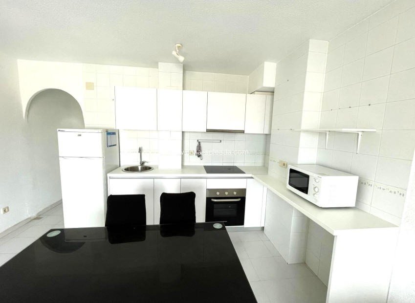 Resale - Apartment / flat - Torrevieja - Center