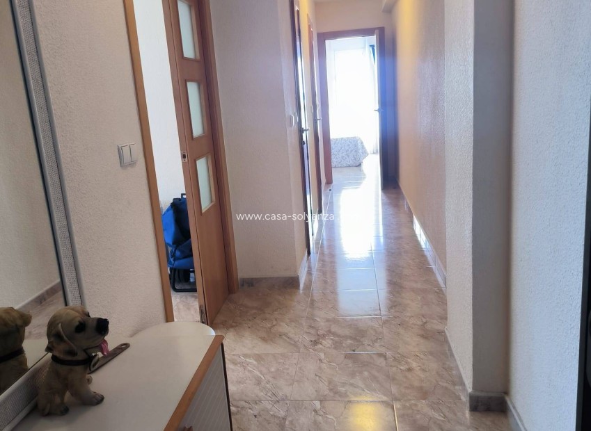 Resale - Apartment / flat - Torrevieja - Center