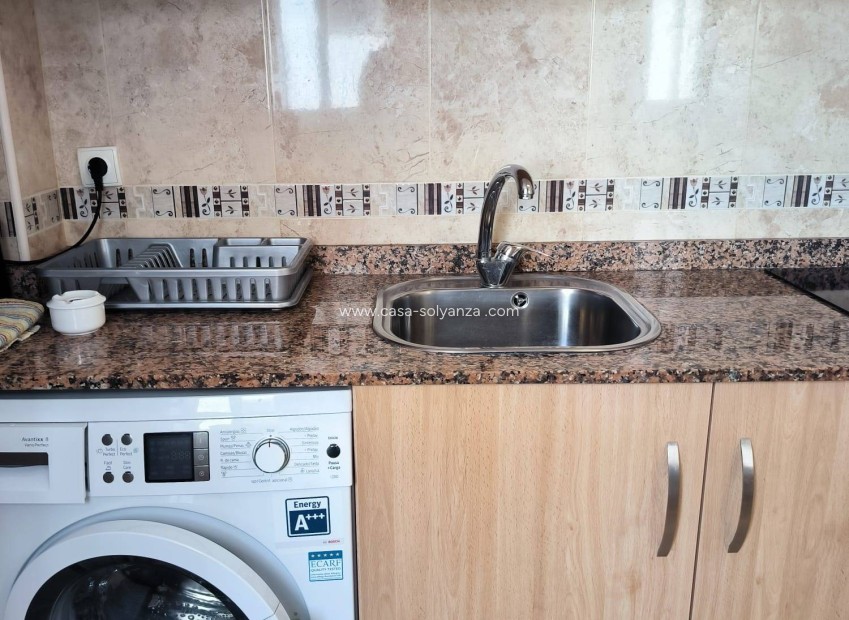 Resale - Apartment / flat - Torrevieja - Center