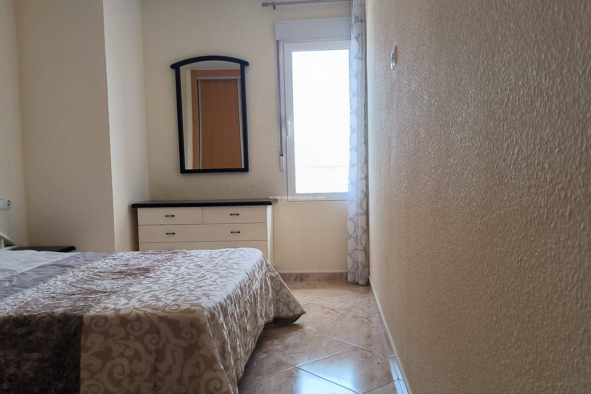 Resale - Apartment / flat - Torrevieja - Center