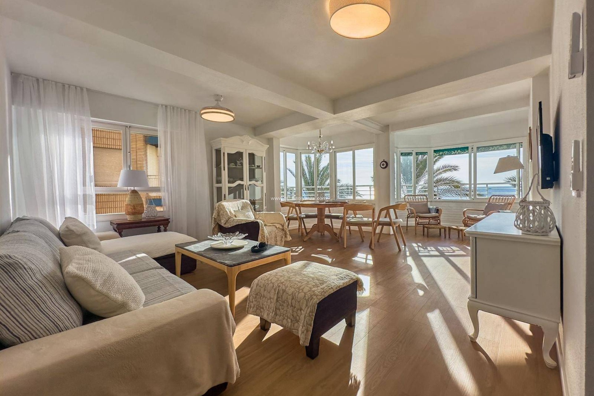 Resale - Apartment / flat - Torrevieja - Center