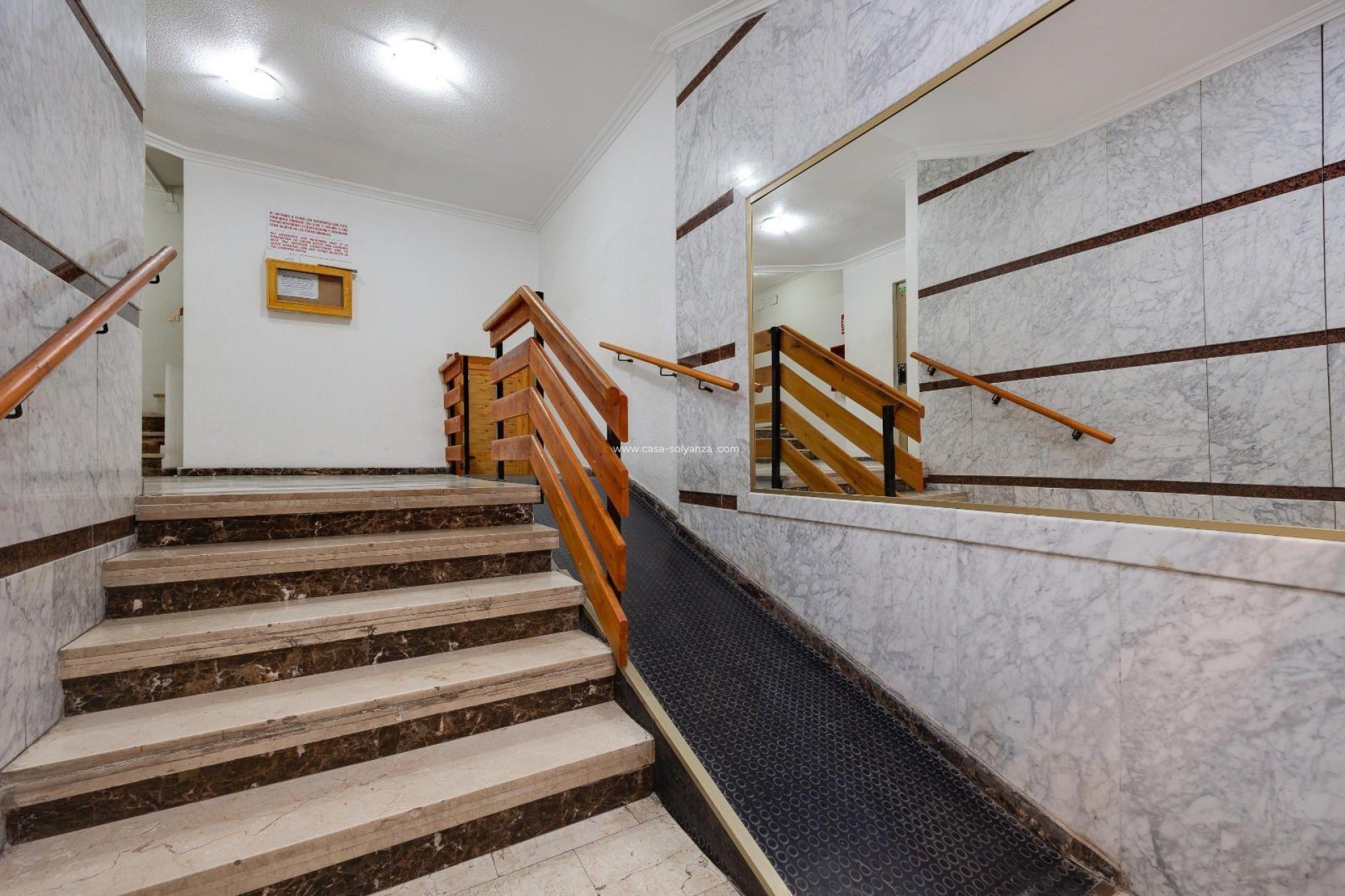 Resale - Apartment / flat - Torrevieja - Center