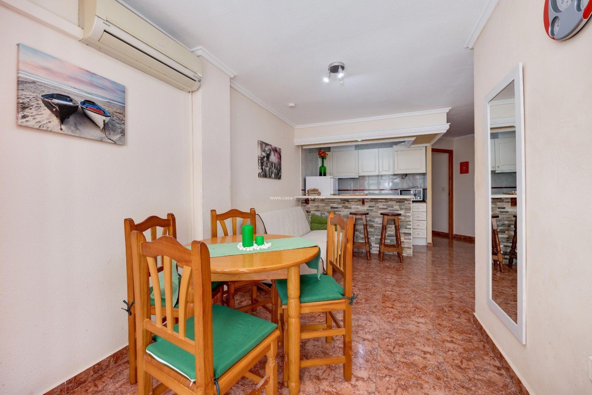 Resale - Apartment / flat - Torrevieja - Center