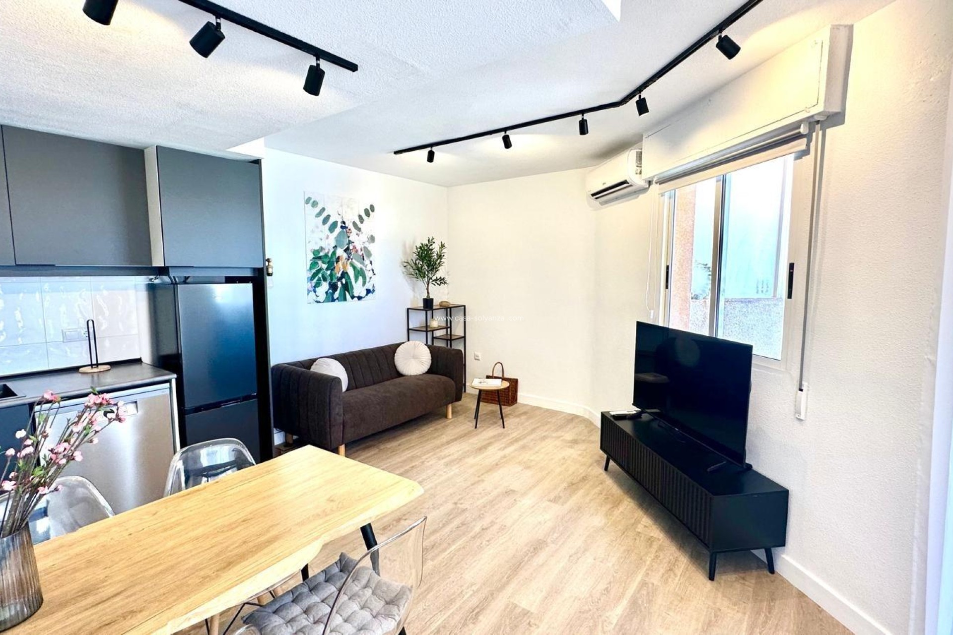 Resale - Apartment / flat - Torrevieja - Center