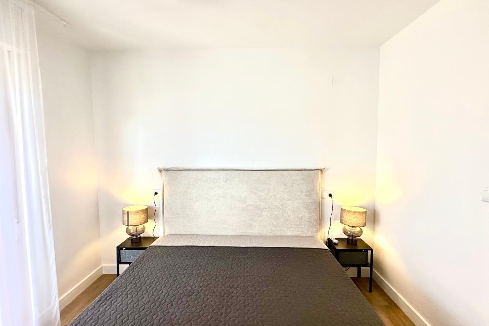 Resale - Apartment / flat - Torrevieja - Center