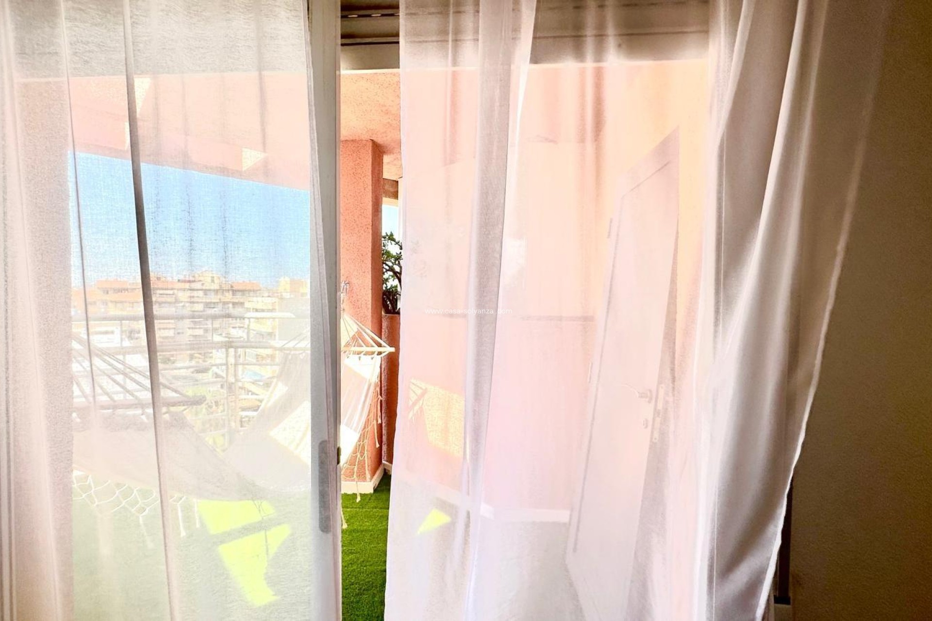 Resale - Apartment / flat - Torrevieja - Center