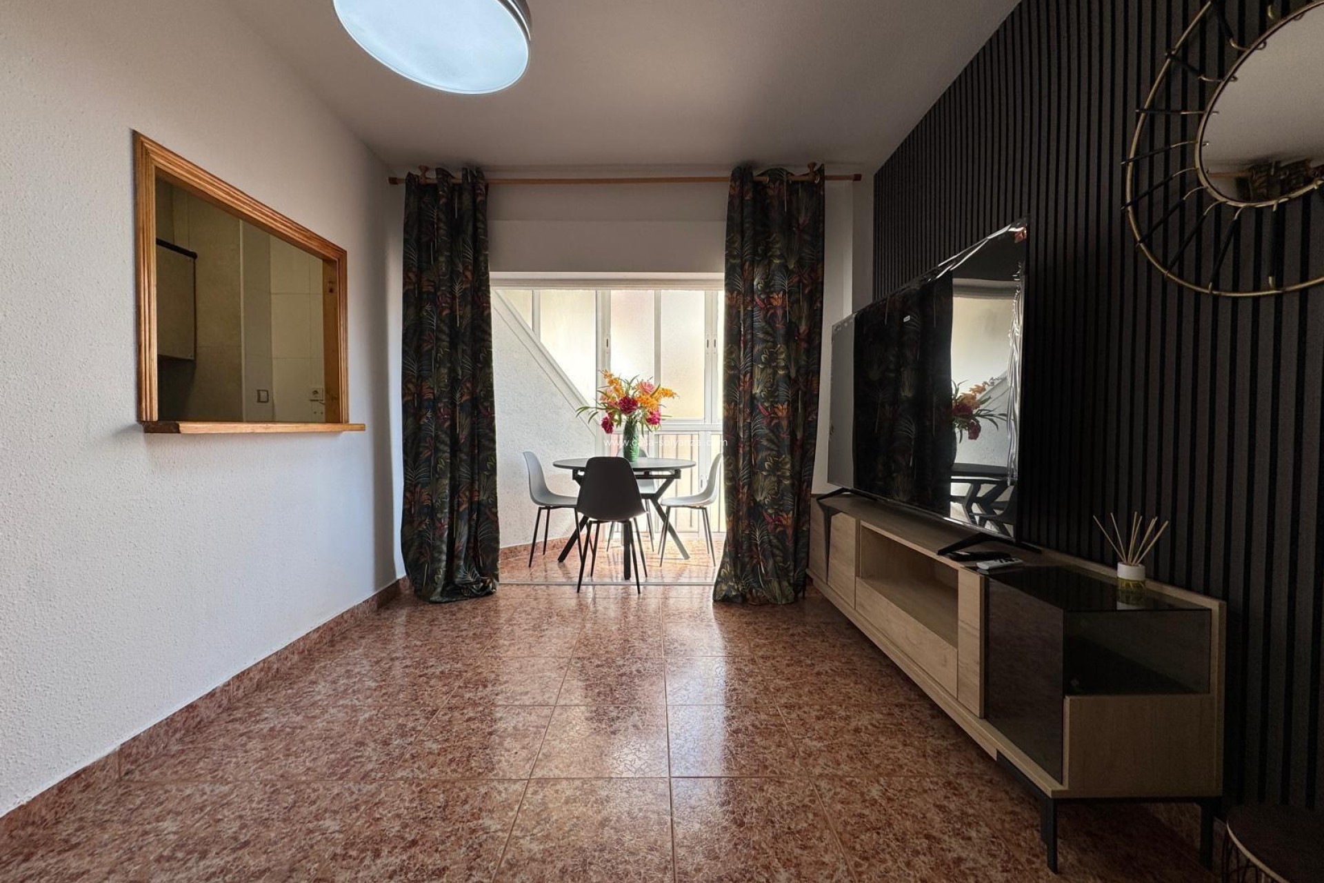 Resale - Apartment / flat - Torrevieja - Center