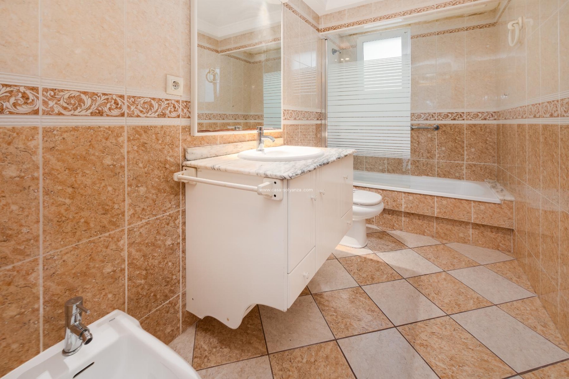 Resale - Apartment / flat - Torrevieja - Center