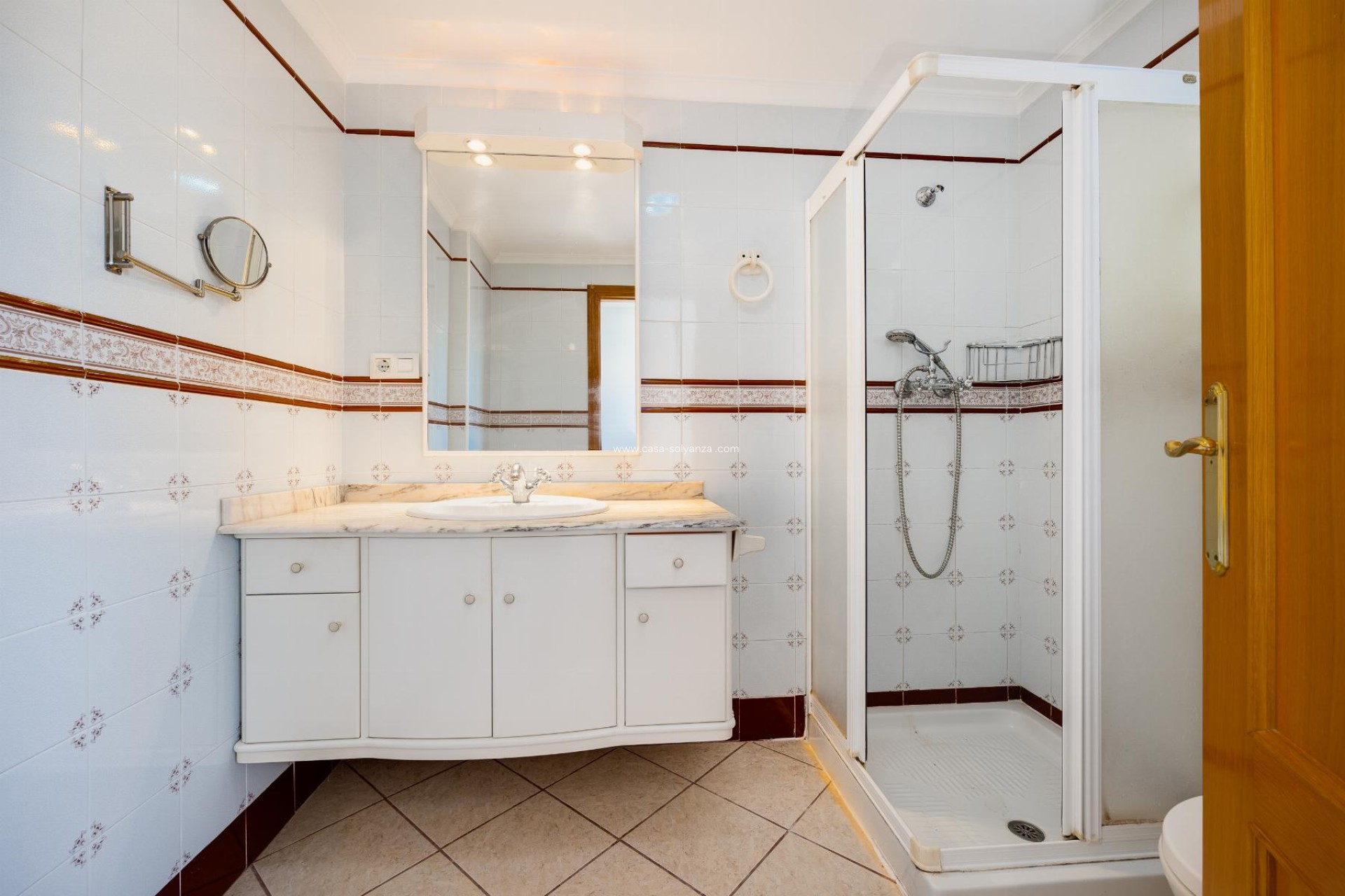 Resale - Apartment / flat - Torrevieja - Center