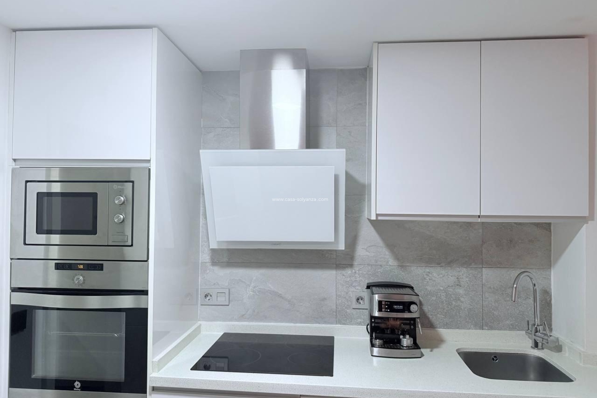 Resale - Apartment / flat - Torrevieja - Center