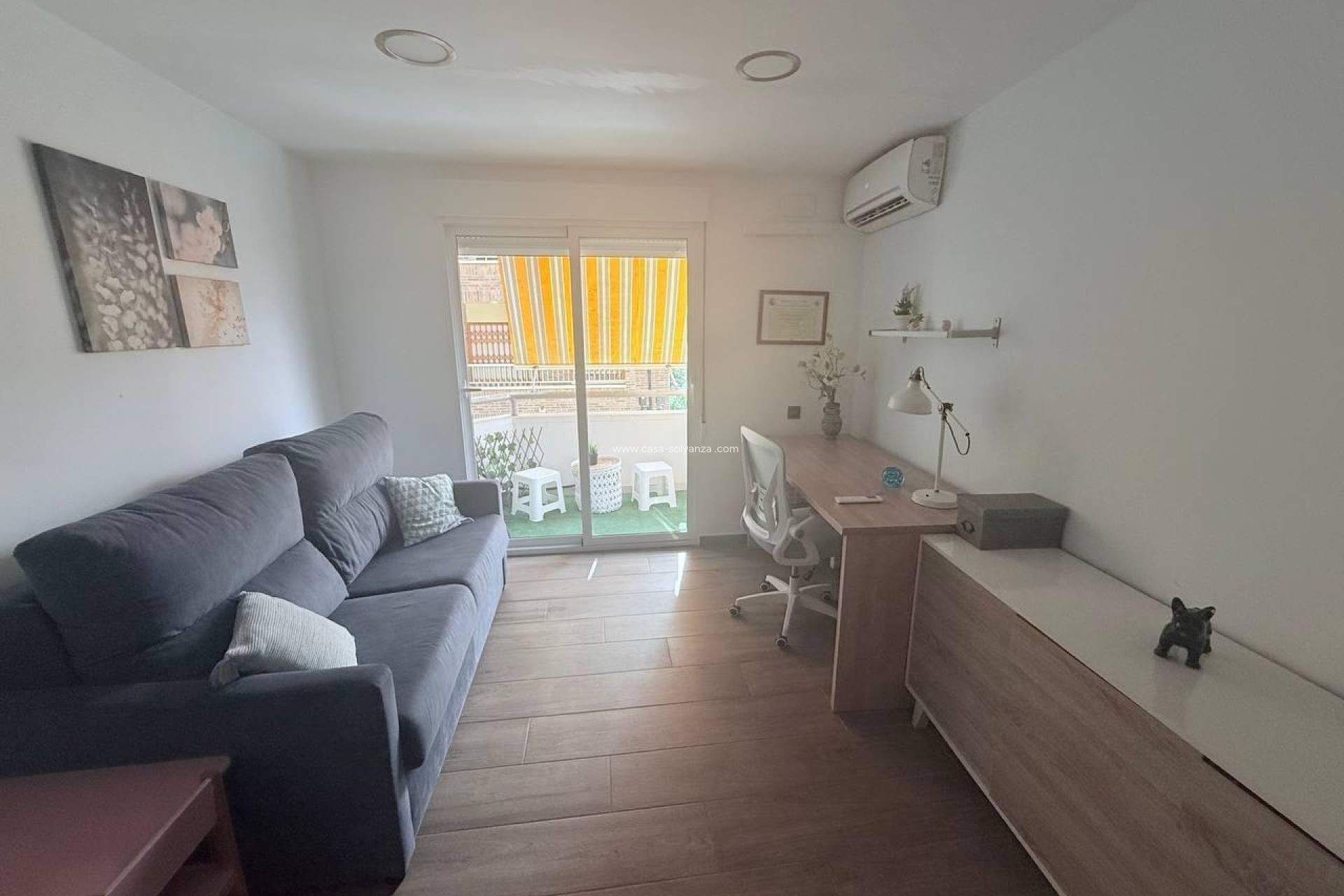 Resale - Apartment / flat - Torrevieja - Center